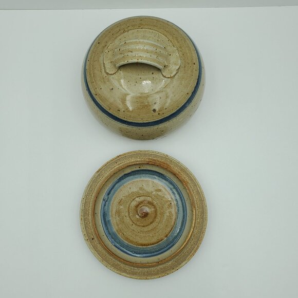 Pottery Covered Cheese Dish Butter Dish Lidded Tan Blue Band Pottery Dish - Picture 3 of 6